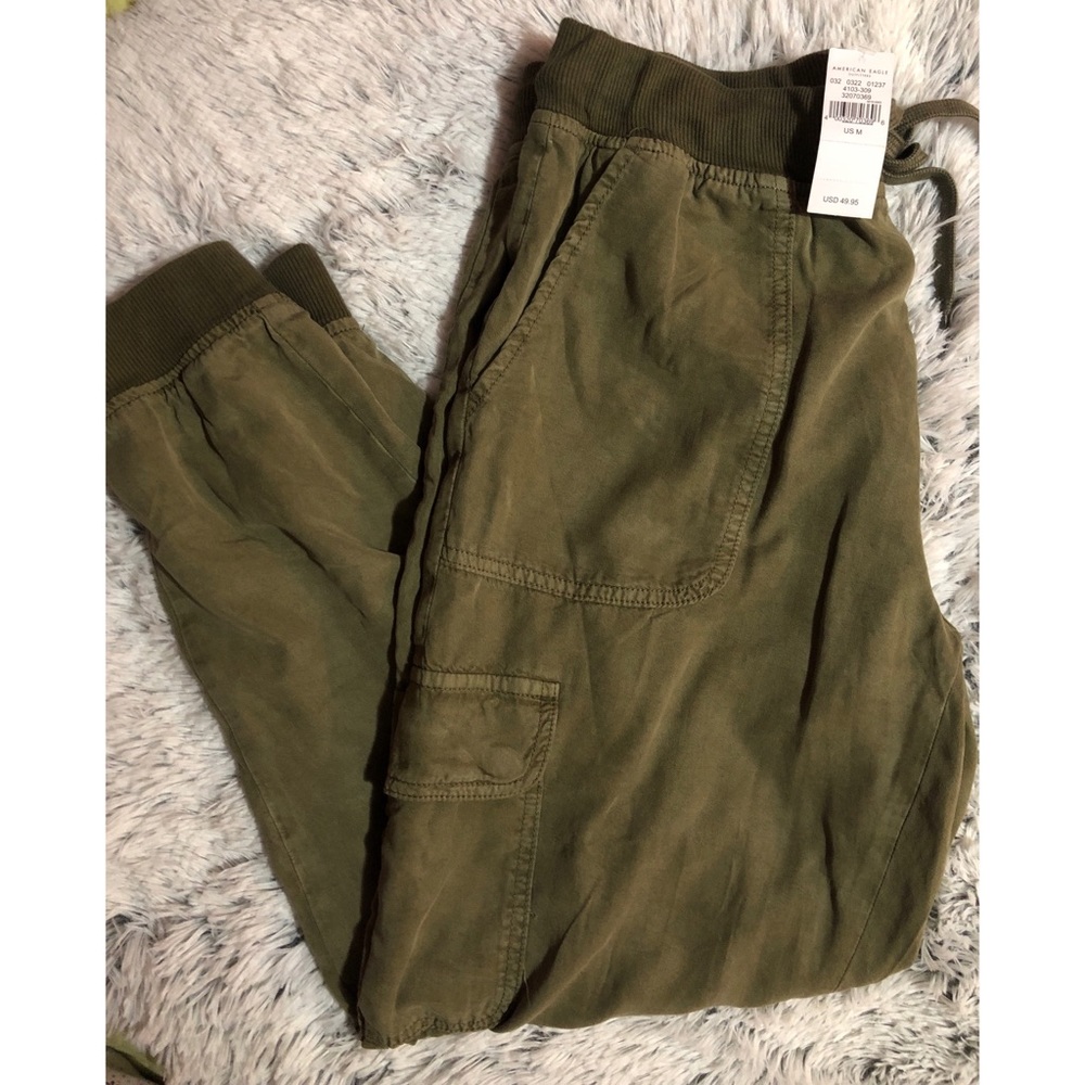 American eagle jogger pants